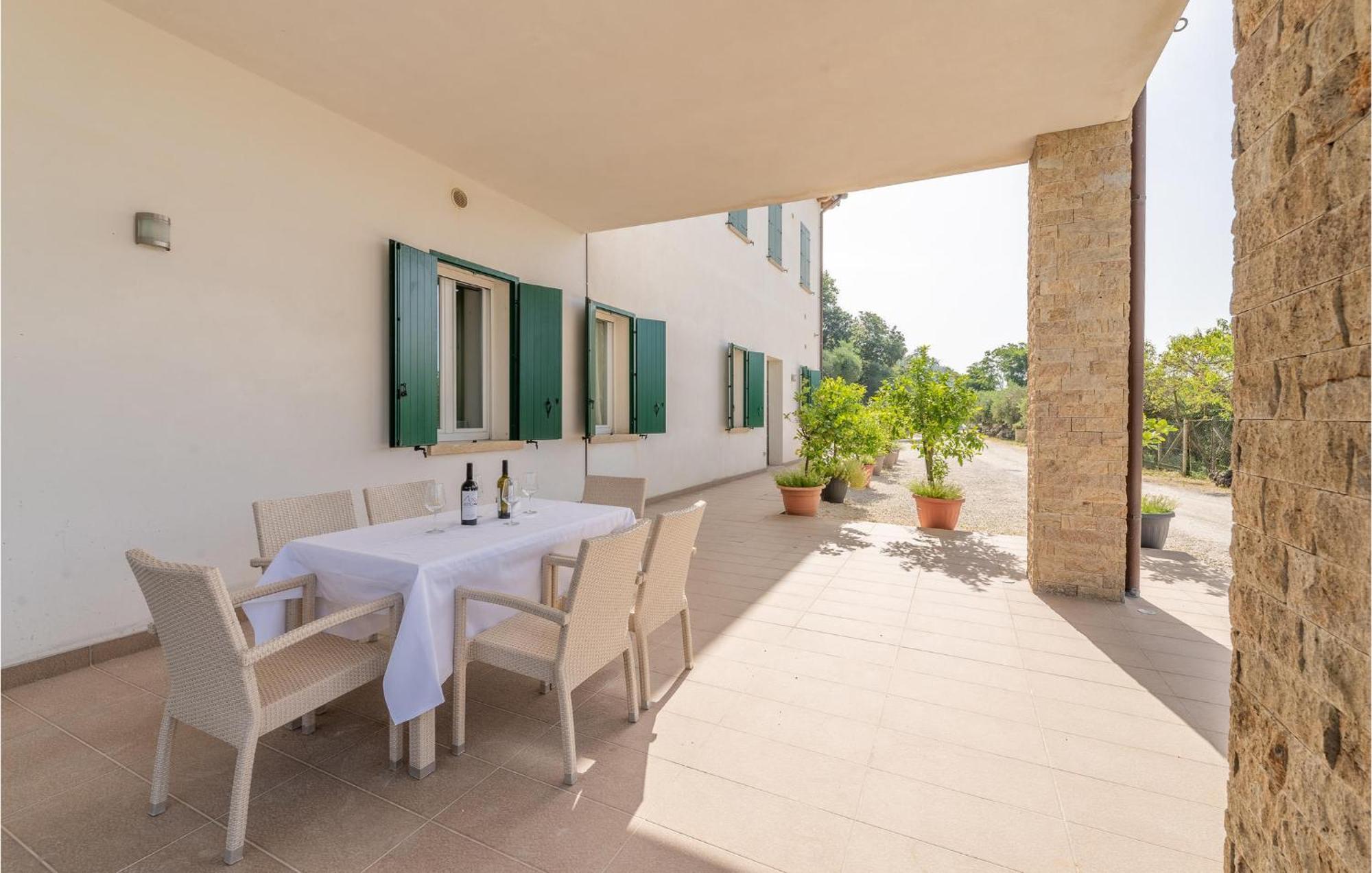 Amazing Apartment In Valnogaredo Pd With 3 Bedrooms, Wifi And Outdoor Swimming Pool Boccon Exterior photo